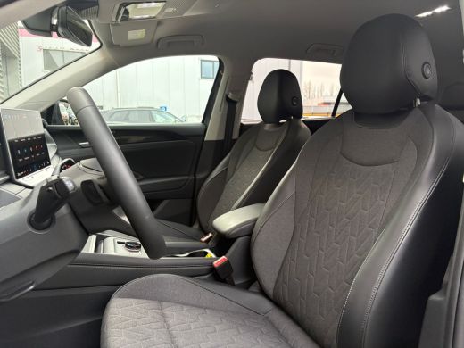 Volkswagen Tayron 1.5 eTSI 110 kW Life | Camera | Stoelverwarming | 7 Persoons | ActivLease financial lease