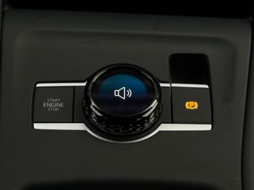 Volkswagen Tayron 1.5 eTSI 110 kW Life | Camera | Stoelverwarming | 7 Persoons | ActivLease financial lease