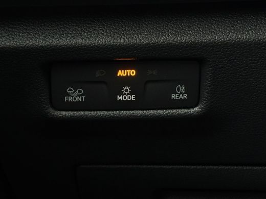 Volkswagen Tayron 1.5 eTSI 110 kW Life | Camera | Stoelverwarming | 7 Persoons | ActivLease financial lease