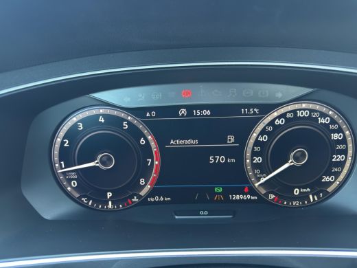 Volkswagen Tiguan 2.0 TSI 4Motion Highline Business R-Line Exterieur | Pano | Leder Elektr. stoelen en verw.| 20"| ... ActivLease financial lease