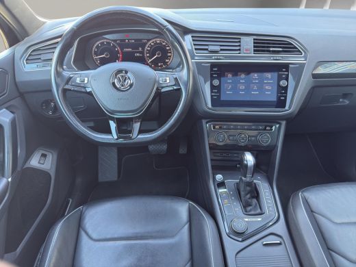 Volkswagen Tiguan 2.0 TSI 4Motion Highline Business R-Line Exterieur | Pano | Leder Elektr. stoelen en verw.| 20"| ... ActivLease financial lease