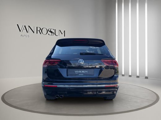 Volkswagen Tiguan 2.0 TSI 4Motion Highline Business R-Line Exterieur | Pano | Leder Elektr. stoelen en verw.| 20"| ... ActivLease financial lease