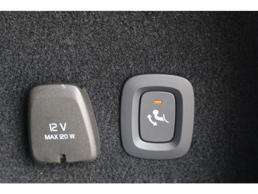 Volvo  V60 2.0 B3 R-Design | Trekhaak | Pano | Harman Kardon | ActivLease financial lease