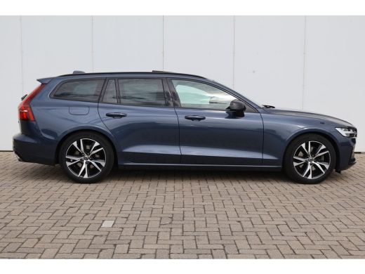 Volvo  V60 2.0 B3 R-Design | Trekhaak | Pano | Harman Kardon | ActivLease financial lease