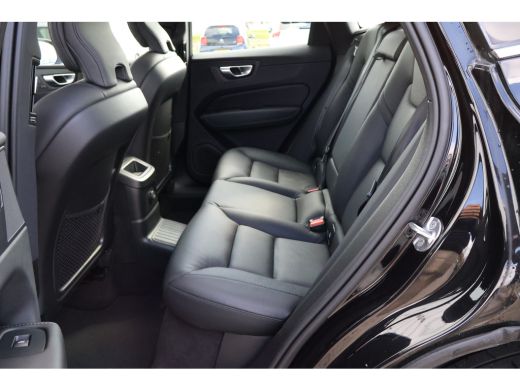 Volvo  XC60 2.0 T6 Plug-in hybrid AWD Ultimate Bright | Harman Kardon | Luchtvering | Panoramadak | 21"| ActivLease financial lease