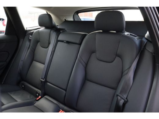 Volvo  XC60 2.0 T6 Plug-in hybrid AWD Ultimate Bright | Harman Kardon | Luchtvering | Panoramadak | 21"| ActivLease financial lease