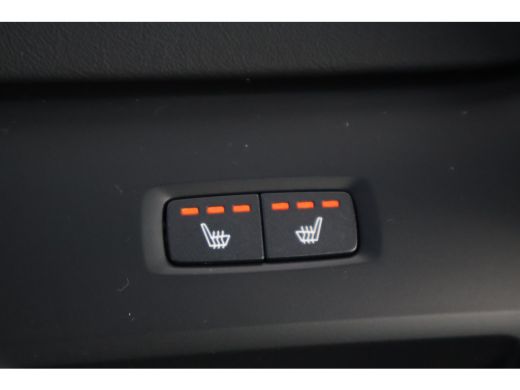 Volvo  XC60 2.0 T6 Plug-in hybrid AWD Ultimate Bright | Harman Kardon | Luchtvering | Panoramadak | 21"| ActivLease financial lease