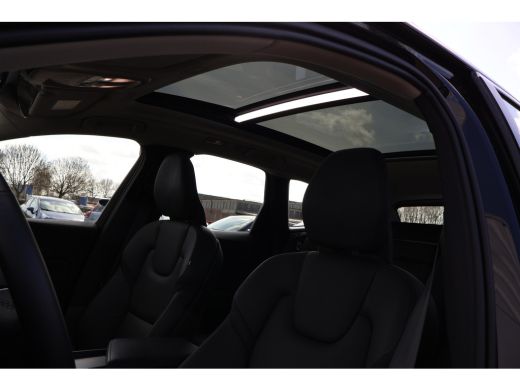 Volvo  XC60 2.0 T6 Plug-in hybrid AWD Ultimate Bright | Harman Kardon | Luchtvering | Panoramadak | 21"| ActivLease financial lease