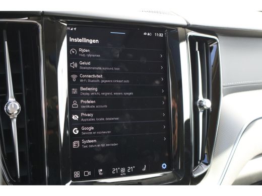 Volvo  XC60 2.0 T6 Plug-in hybrid AWD Ultimate Bright | Harman Kardon | Luchtvering | Panoramadak | 21"| ActivLease financial lease