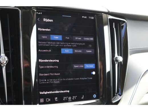 Volvo  XC60 2.0 T6 Plug-in hybrid AWD Ultimate Bright | Harman Kardon | Luchtvering | Panoramadak | 21"| ActivLease financial lease