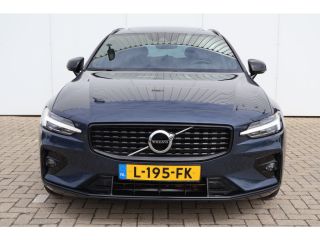 Volvo  V60 2.0 B3 R-Design | Trekhaak | Pano | Harman Kardon |