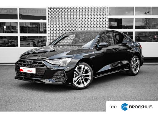 Audi A3 Limousine 30 TFSI S edition | Trekhaak | Carplay | Comfortpakket Plus | Achteruitrijcamera |