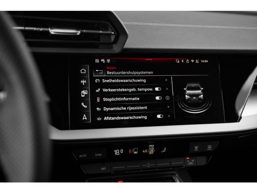 Audi A3 Limousine 30 TFSI S edition | Trekhaak | Carplay | Comfortpakket Plus | Achteruitrijcamera | ActivLease financial lease