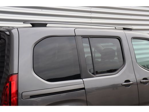 Citroën Berlingo Citroen 1.2 PURETECH 130PK SHINE AUTOMAAT / NAVI / CLIMA / LED / PDC / 17" LMV / CAMERA / KEYLESS... ActivLease financial lease