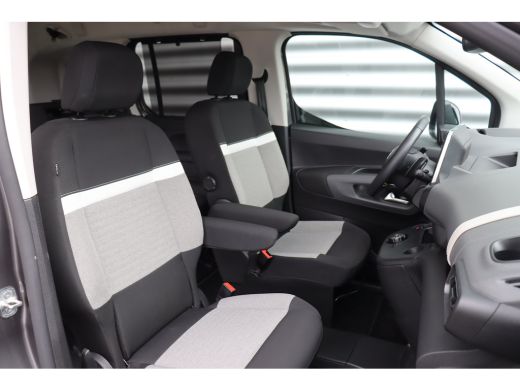 Citroën Berlingo Citroen 1.2 PURETECH 130PK SHINE AUTOMAAT / NAVI / CLIMA / LED / PDC / 17" LMV / CAMERA / KEYLESS... ActivLease financial lease