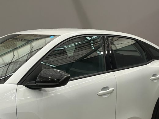 Citroën C4 1.2 Hybrid 136 Plus Camera | Navigatie | Carplay | Digitaal Dashboard | 18" Lichtmetaal | Cruise ... ActivLease financial lease