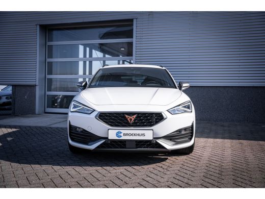 CUPRA Leon Sportstourer 1.4 VZ e-Hybrid 245PK | Achteruitrijcamera | Full-LED koplampen | Lichtmetalen velgen 19" ActivLease financial lease