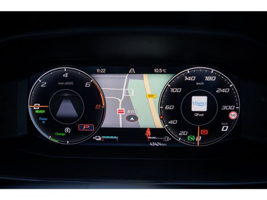 CUPRA Leon Sportstourer 1.4 VZ e-Hybrid 245PK | Achteruitrijcamera | Full-LED koplampen | Lichtmetalen velgen 19" ActivLease financial lease