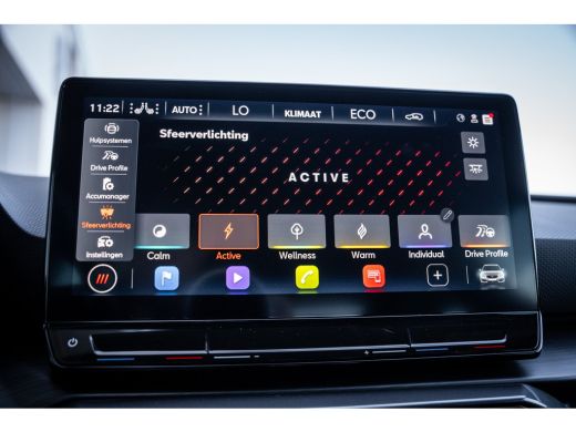 CUPRA Leon Sportstourer 1.4 VZ e-Hybrid 245PK | Achteruitrijcamera | Full-LED koplampen | Lichtmetalen velgen 19" ActivLease financial lease