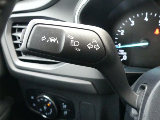 Ford Focus 1.0 EcoBoost Hybrid 125PK Titanium | ADAPTIVE CRUISE | DODEHOEKDETECTIE | CAMERA | PRIVACY GLAS | ActivLease financial lease