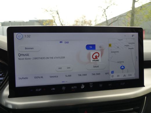 Ford Focus 1.0 EcoBoost Hybrid 125PK Titanium | ADAPTIVE CRUISE | DODEHOEKDETECTIE | CAMERA | PRIVACY GLAS | ActivLease financial lease