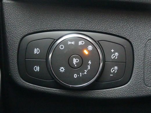 Ford Focus 1.0 EcoBoost Hybrid 125PK Titanium | ADAPTIVE CRUISE | DODEHOEKDETECTIE | CAMERA | PRIVACY GLAS | ActivLease financial lease