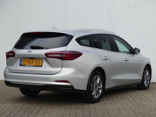 Ford Focus 1.0 EcoBoost Hybrid 125PK Titanium | ADAPTIVE CRUISE | DODEHOEKDETECTIE | CAMERA | PRIVACY GLAS | ActivLease financial lease