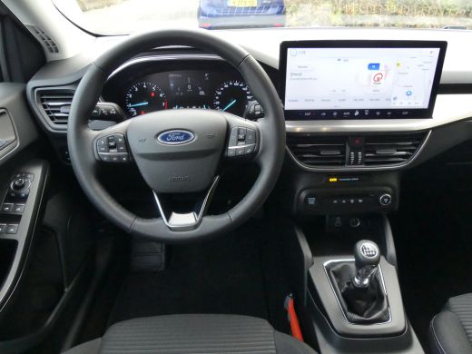 Ford Focus 1.0 EcoBoost Hybrid 125PK Titanium | ADAPTIVE CRUISE | DODEHOEKDETECTIE | CAMERA | PRIVACY GLAS | ActivLease financial lease