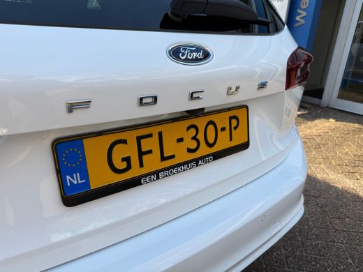 Ford Focus 1.0 EcoBoost Hybrid ST Line Automaat 155pk | Winter pack | Apdat. Cruise | Afneembare trekhaak | ... ActivLease financial lease