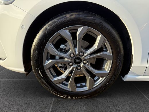 Ford Focus 1.0 EcoBoost Hybrid ST Line Automaat 155pk | Winter pack | Apdat. Cruise | Afneembare trekhaak | ... ActivLease financial lease