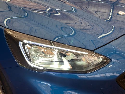 Ford Focus 1.0 EcoBoost Hybrid ST Line X Business Camera | Dode hoek | Lichtmetaal Getint glas | Navigatie |... ActivLease financial lease