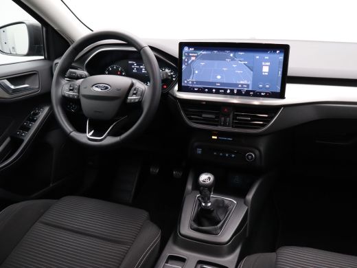 Ford Focus 1.0 EcoBoost Hybrid Titanium | Airco (automatisch) | Apple Carplay/Android Auto|telefoonintegrati... ActivLease financial lease