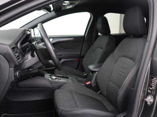 Ford Focus 1.5 EcoBoost Active X Business | Adaptive cruise | Trekhaak | Camera | Carplay | Navigatie | Keyl... ActivLease financial lease