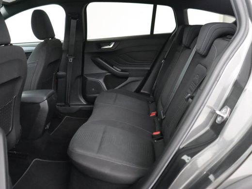 Ford Focus 1.5 EcoBoost Active X Business | Adaptive cruise | Trekhaak | Camera | Carplay | Navigatie | Keyl... ActivLease financial lease