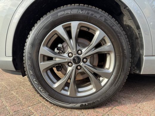 Ford Kuga 2.5 PHEV ST-Line 225pk | Navi | Winter Pack | ActivLease financial lease