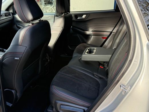 Ford Kuga 2.5 PHEV ST-Line X 243pk | B&O audio | Winter pack | Adapt. Cruise | Carplay ActivLease financial lease