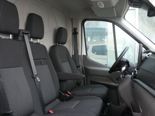 Ford Transit 350 2.0 TDCI L3H2 Trend | Navigatie | Trekhaak | Elektrische Stoel | Stoelverwarming | Bijrijders... ActivLease financial lease