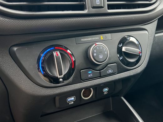 Hyundai i10 1.0 66pk Comfort Smart | LED | Airco | Carplay | Camera | Navigatie | Bluetooth | Cruisecontrol |... ActivLease financial lease