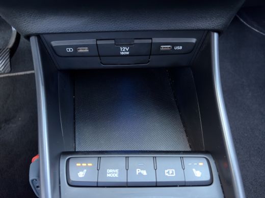 Hyundai i20 1.0 T-GDI 100pk Premium | Camera | Climate controle | Premium Audio | Cruise controle | Dodehoek ... ActivLease financial lease