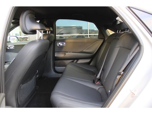 Hyundai IONIQ 6 Lounge 77.4 kWh | Leder | 360 camera | Elektrische voorstoelen met geheugenfunctie | Headup Displ... ActivLease financial lease