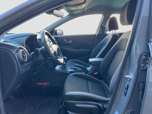 Hyundai Kona 1.0 T-GDI 120pk Comfort | Camera | Carplay | Climate controle | Bluetooth | Cruise controle | Par... ActivLease financial lease