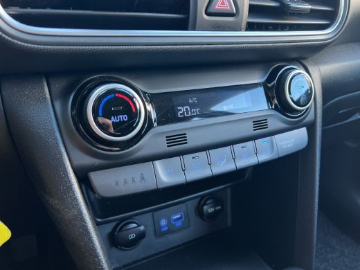 Hyundai Kona 1.0 T-GDI 120pk Comfort | Camera | Carplay | Climate controle | Bluetooth | Cruise controle | Par... ActivLease financial lease