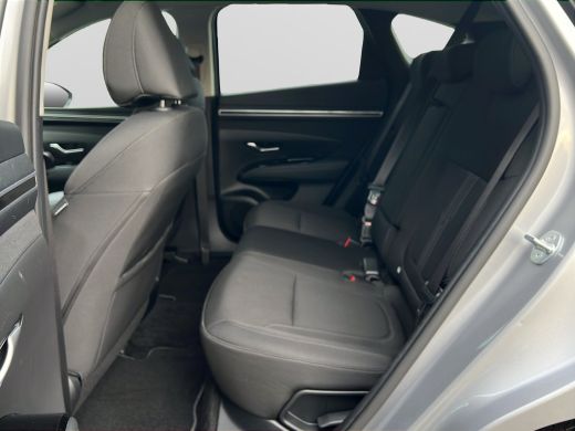 Hyundai Tucson 1.6 T-GDI 265pk PHEV Comfort Smart 4WD (299,- p/m Demo Deal!) | Climate | Camera | Carplay | Keyl... ActivLease financial lease