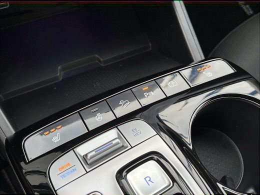 Hyundai Tucson 1.6 T-GDI 265pk PHEV Comfort Smart 4WD (299,- p/m Demo Deal!) | Climate | Camera | Carplay | Keyl... ActivLease financial lease