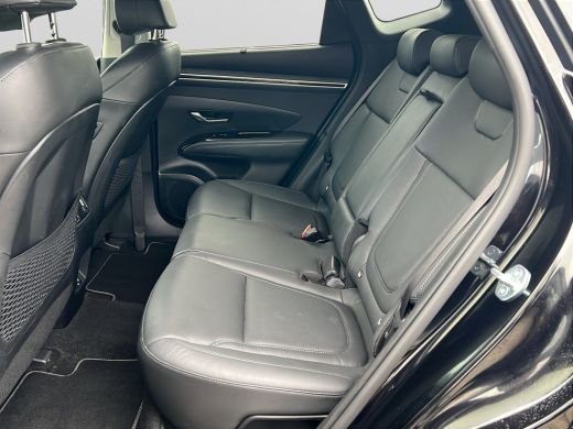 Hyundai Tucson 1.6 T-GDI 265PK PHEV Premium 4WD (299,- p/m Demo Deal!) | Leder | Carplay | Climate | Keyless | N... ActivLease financial lease