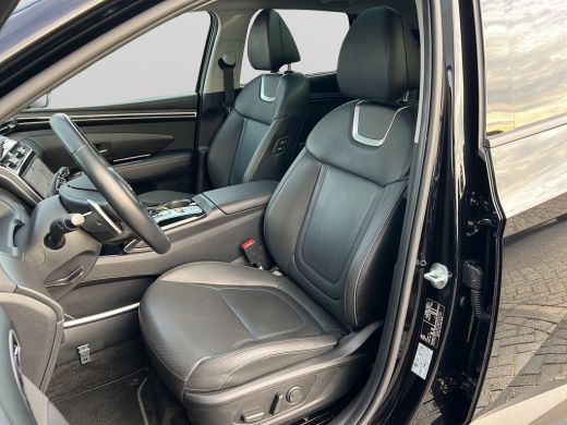 Hyundai Tucson 1.6 T-GDI 265pk PHEV Premium Sky 4WD (299,- p/m Demo Deal!) | Leder | Carplay | Climate | Keyless... ActivLease financial lease