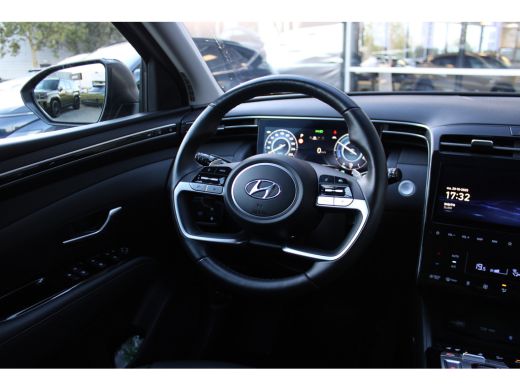 Hyundai Tucson 1.6 T-GDI PHEV Premium 4WD | DEMO DEAL: 299,- P/M! | 360 camera | Adaptive Cruise Control | Leder... ActivLease financial lease