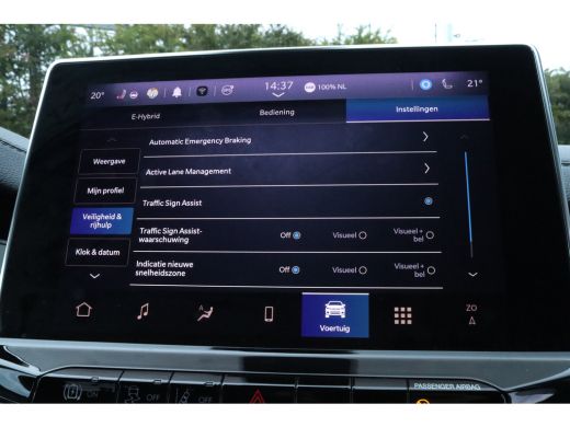 Jeep Compass 4xe 240 Plug-in Hybrid Electric Upland | Adapt. Cruise | Stoel+Stuurverwarming | Navi | Keyless |... ActivLease financial lease