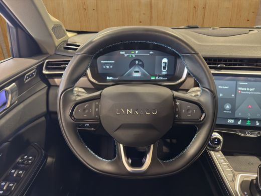 Lynk & Co 01 1.5 | 360 Camera | Adaptive Cruise | Schuif/kantel dak | Elektrisch verstelbare voorstoellen ActivLease financial lease