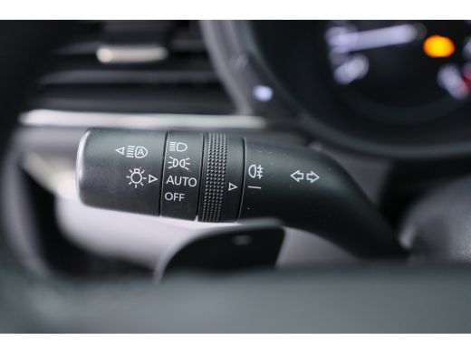 Mazda CX-30 2.0 e-SkyActiv-X M Hybrid Luxury | Trekhaak | Lederen bekleding | Elektr Stoel + Mem | Adaptive C... ActivLease financial lease